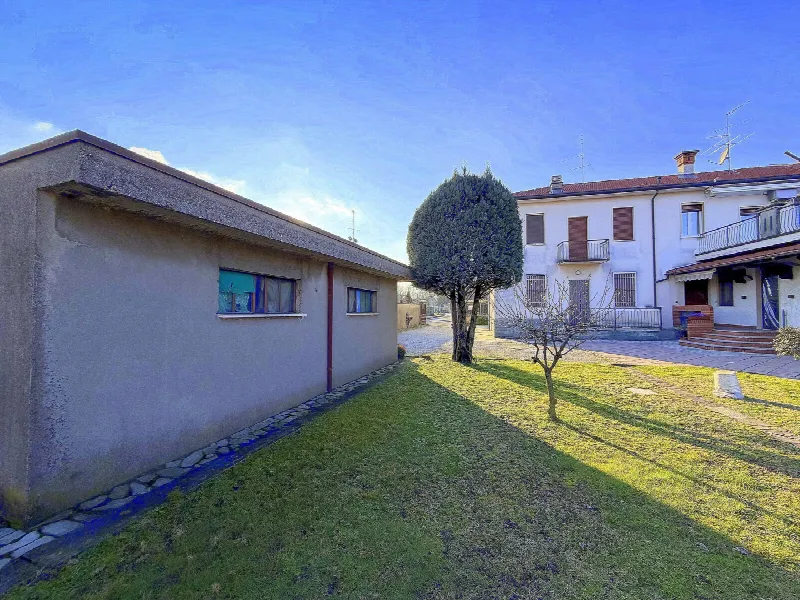Villetta a schiera in vendita a Inveruno - foto 1