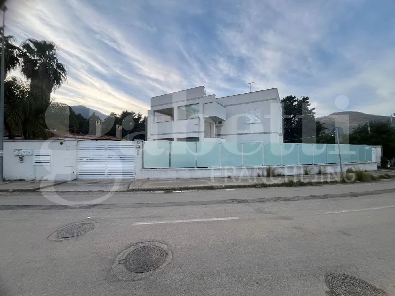 Appartamento in vendita a Palermo, Lanza Di Scalea, Olimpo, Castelforte - foto 1