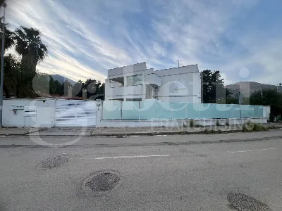Appartamento in vendita a Palermo, Lanza d... - foto 2