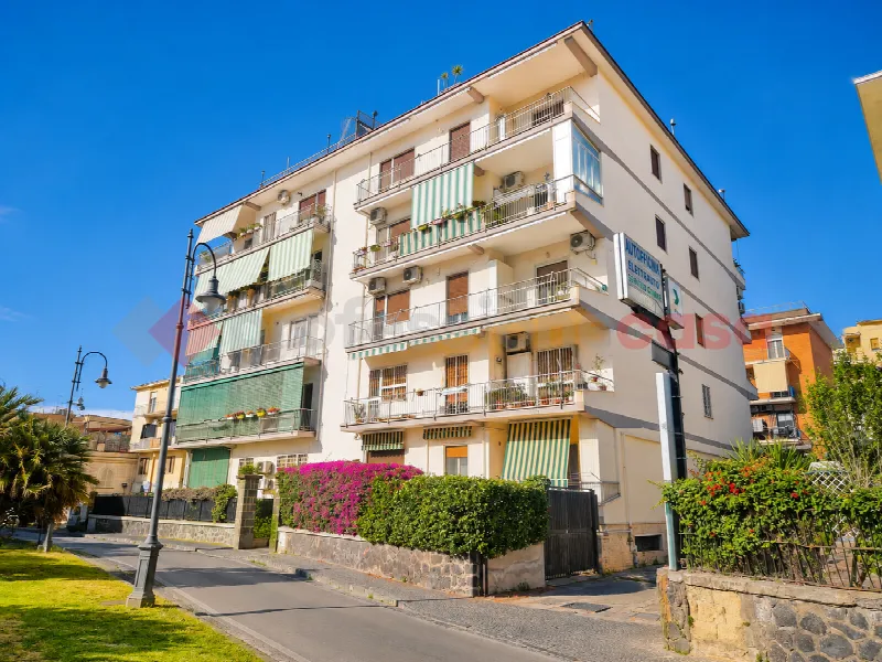 Appartamento in vendita a Portici - foto 1