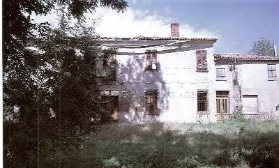 Palazzo/Stabile a Portomaggiore