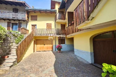Casa Indipendente a Nago-Torbole