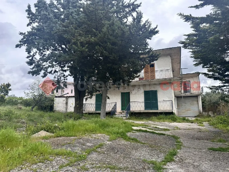 Casa Indipendente in vendita a Sessa Aurunca - foto 1