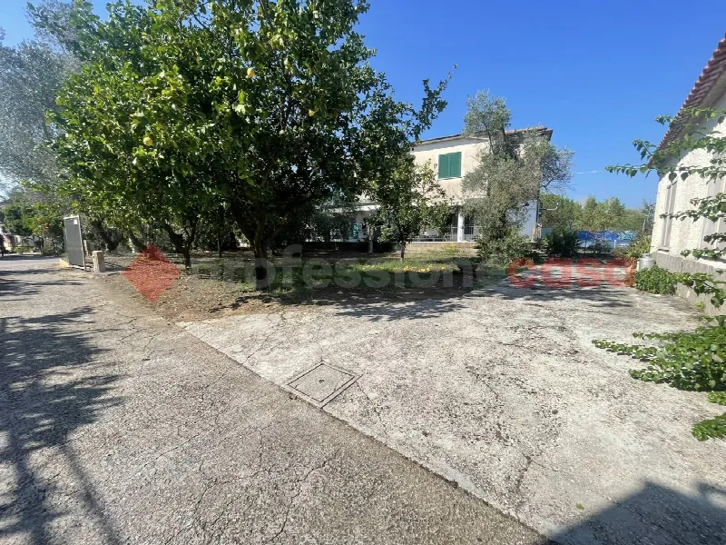 Villa in vendita a Santi Cosma e Damiano - foto 3