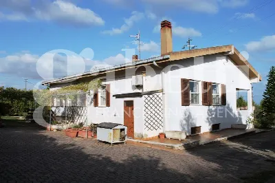 Casa Indipendente in vendita a Sassari, Li... - foto 1