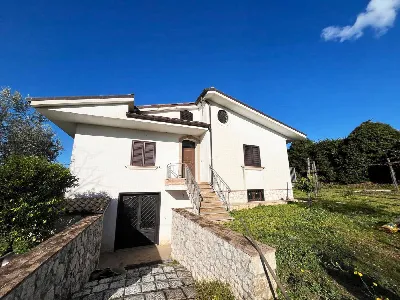 Villa in vendita a San Potito Sannitico - foto 3