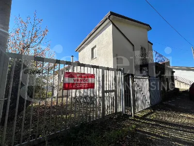 Casa Indipendente in vendita a Gioia Sanni... - foto 2