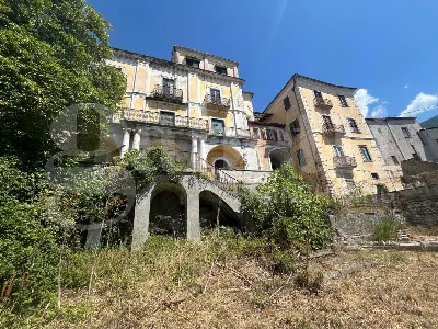 Palazzo/Stabile in vendita a Piedimonte Ma... - foto 4