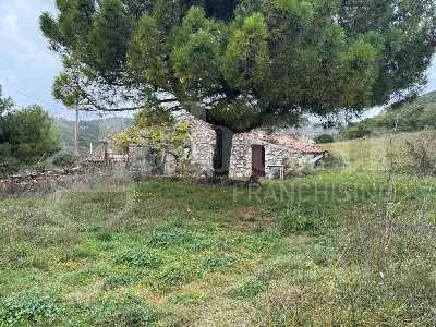 Rustico/Casale in vendita a Liberi - foto 3