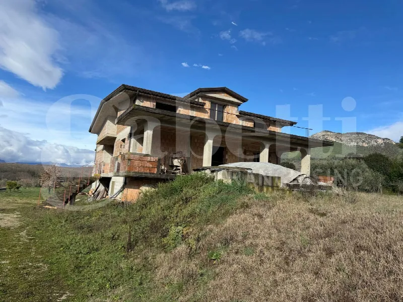 Villa in vendita a Pratella - foto 2