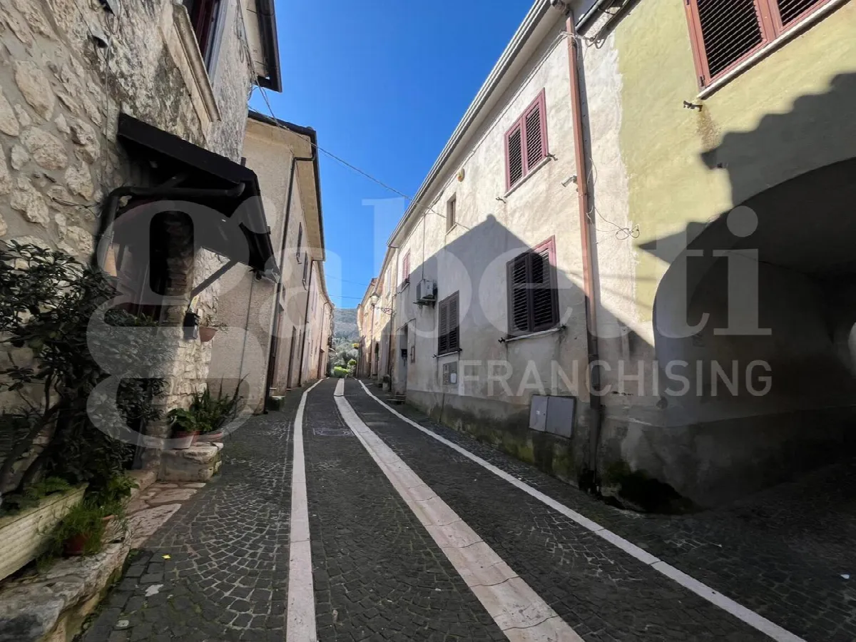 Casa Indipendente in vendita ad Alvignano - foto 3