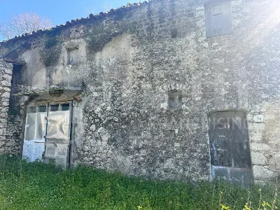 Rustico/Casale in vendita a Pratella - foto 2