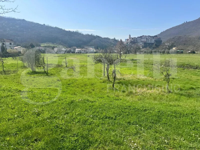 Rustico/Casale in vendita a Pratella - foto 9