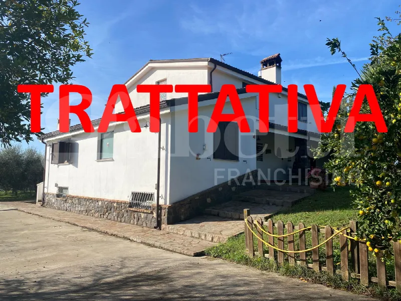 Villetta a schiera in vendita ad Aprilia - foto 1