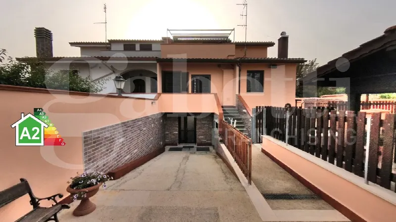 Casa Indipendente in vendita a Ardea - foto 1