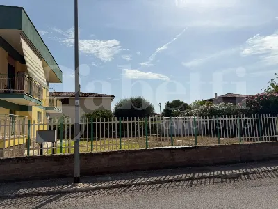 Casa Indipendente in vendita a Aprilia - foto 3