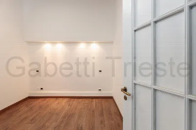 Appartamento in vendita a Trieste, Centro - foto 10