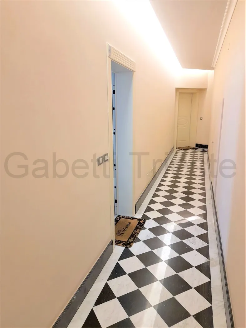Appartamento in vendita a Trieste, Centro - foto 5
