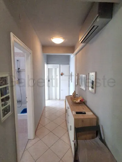 Appartamento in vendita a Trieste, Scorcol... - foto 4