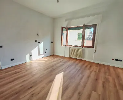 Appartamento in vendita a Campi Bisenzio - foto 2
