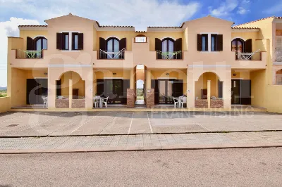Palazzo/Stabile a Santa Teresa Gallura