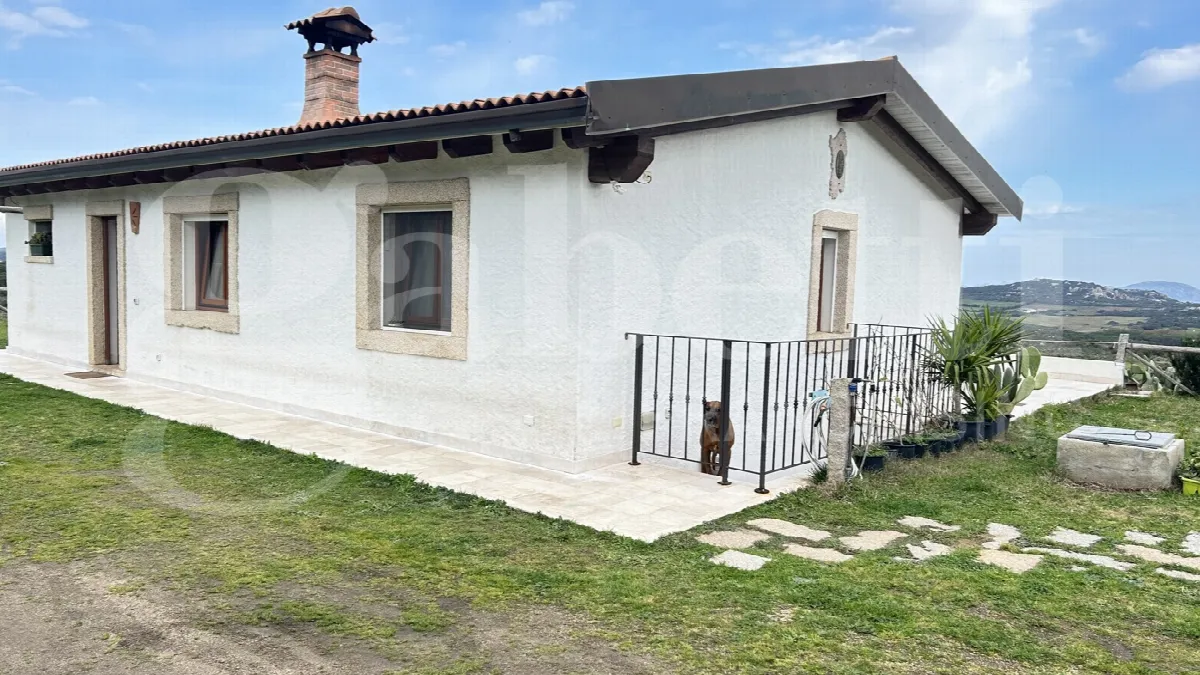 Rustico/Casale in vendita a Santa Teresa Gallura - foto 2