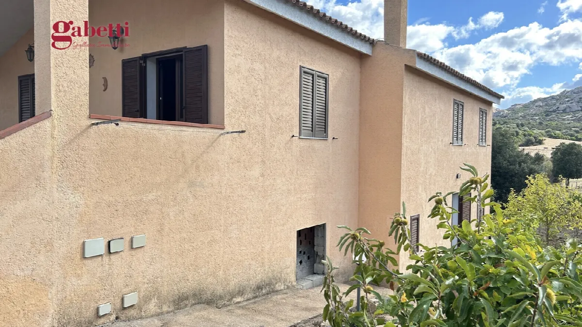 Villetta a schiera in vendita ad Arzachena - foto 3
