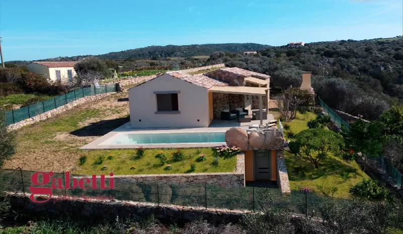 Rustico/Casale in vendita a Aglientu - foto 2