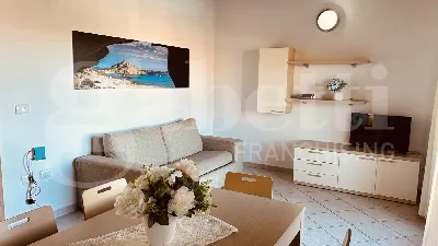 Appartamento in vendita a Trinità d'Agultu... - foto 2