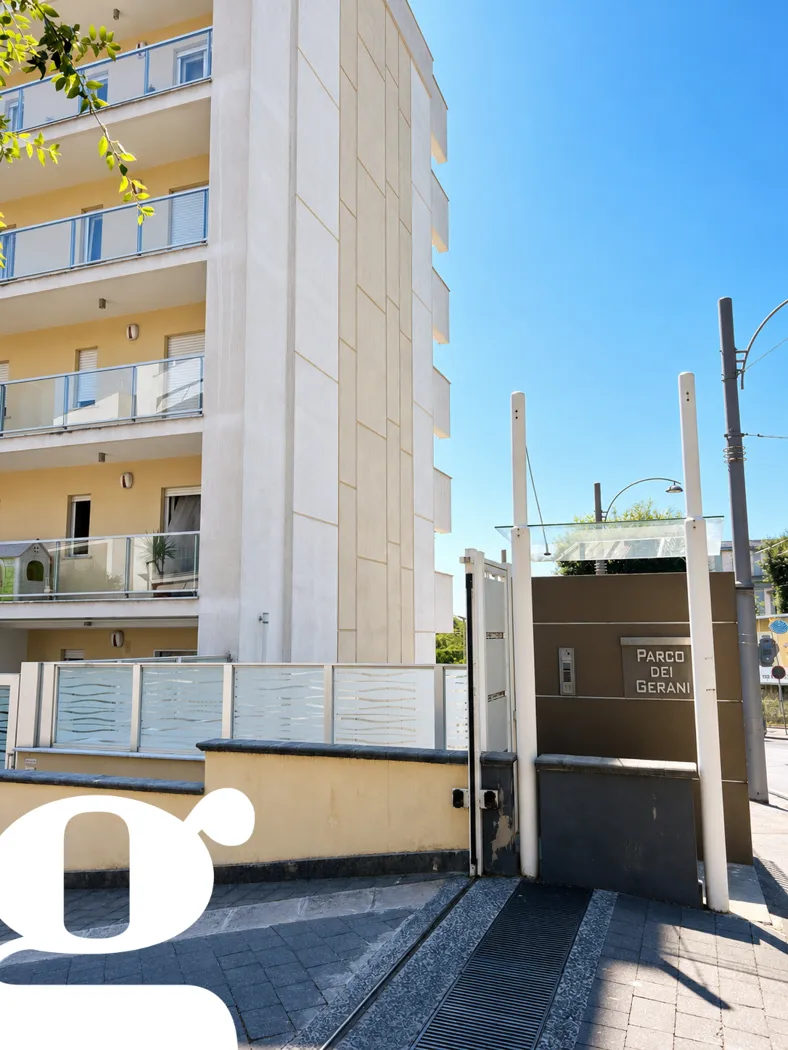 Appartamento in vendita a Napoli, Colli Aminei, Capodimonte, Ponti Rossi - foto 1