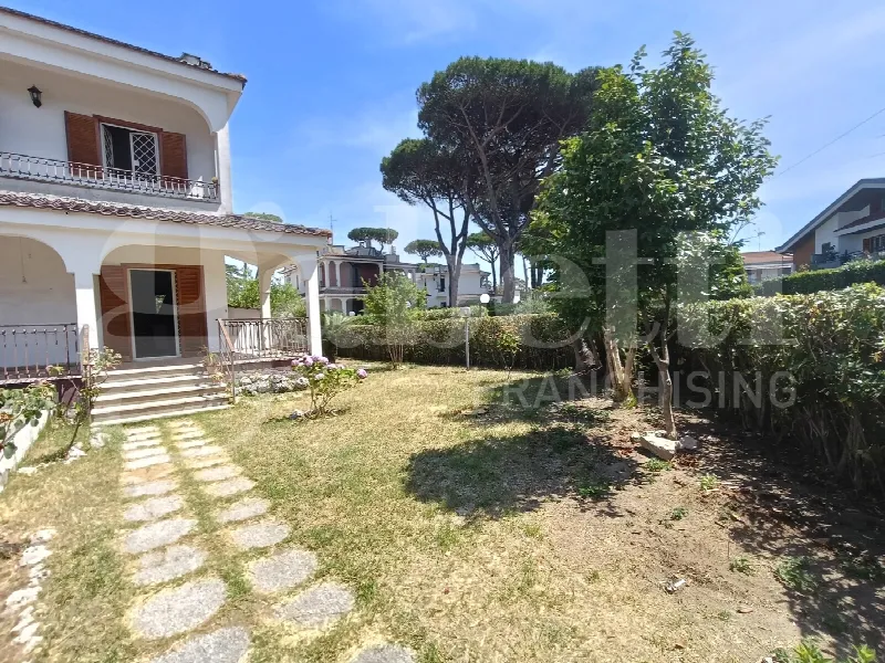 Casa Indipendente in vendita a Anzio - foto 3