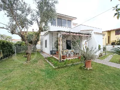 Villa in vendita a Anzio - foto 1