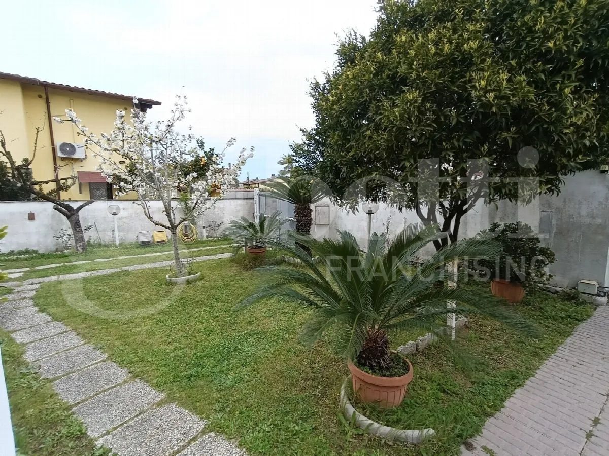 Villa in vendita ad Anzio - foto 4