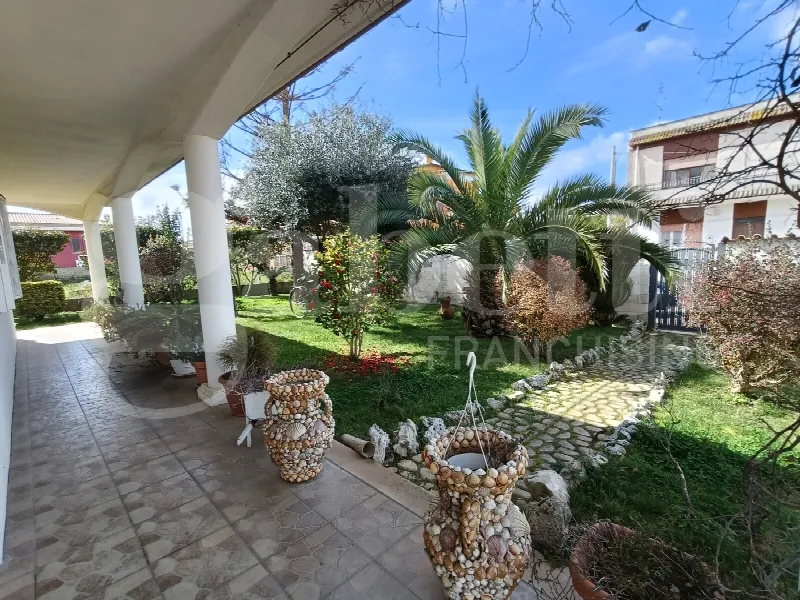 Villa in vendita a Anzio - foto 4