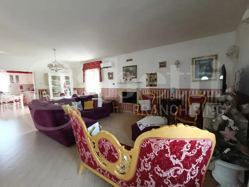 Villa in vendita a Anzio - foto 9