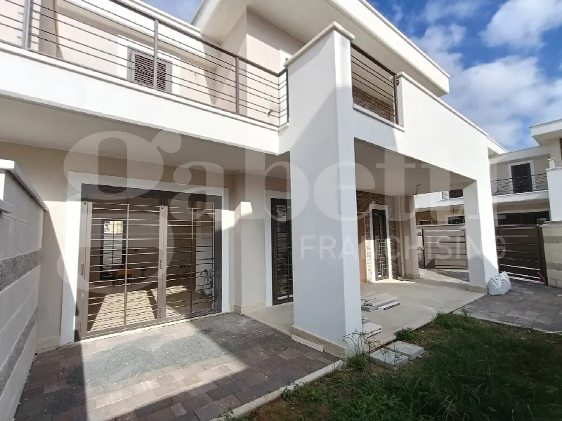 Casa Indipendente in vendita a Anzio - foto 1