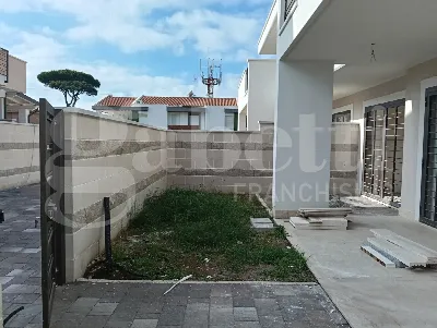 Casa Indipendente in vendita a Anzio - foto 3