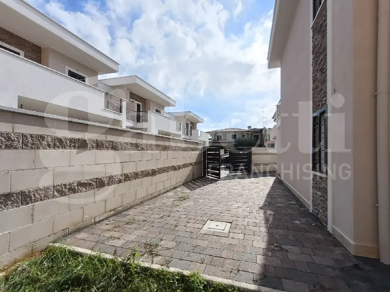 Casa Indipendente in vendita a Anzio - foto 6