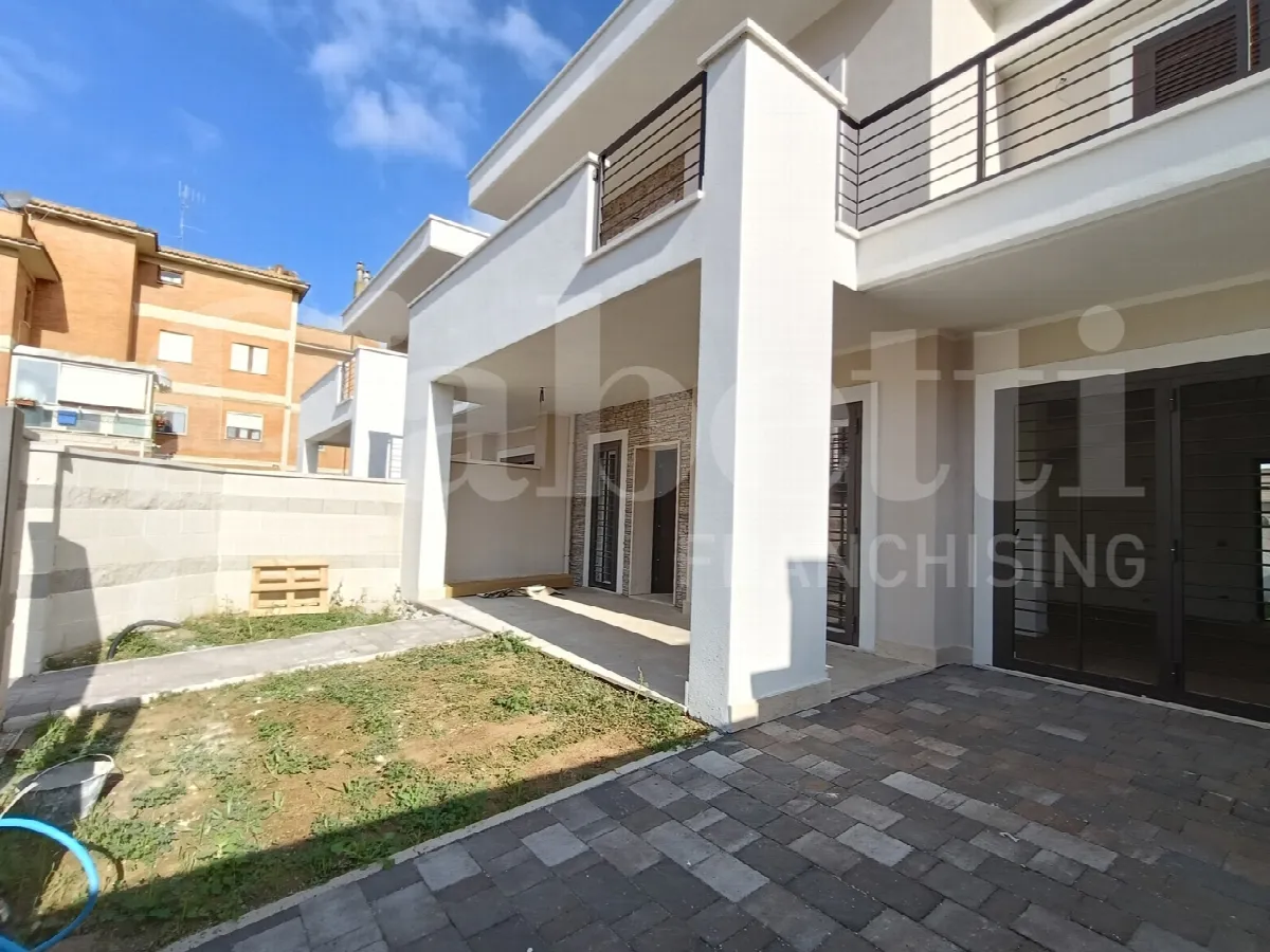 Villetta a schiera in vendita ad Anzio - foto 2