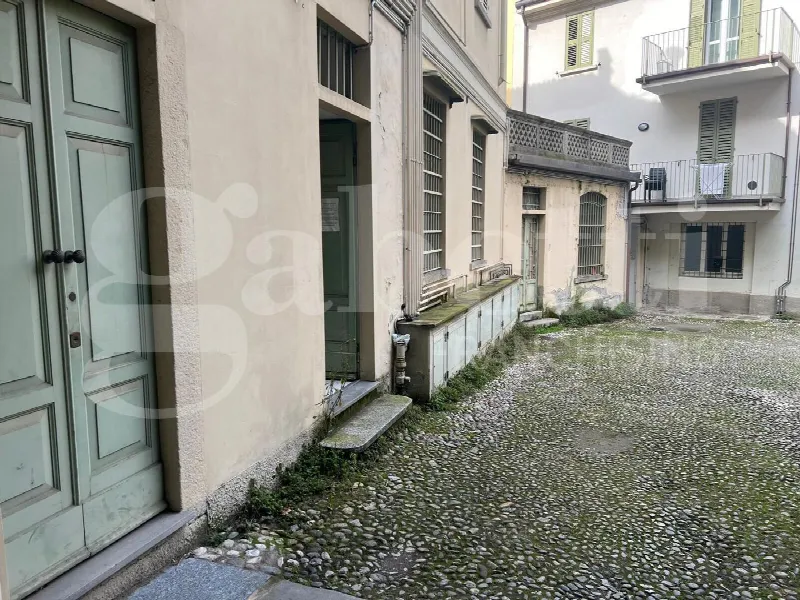 Ufficio in vendita a Lecco, Centro, lungolago - foto 2
