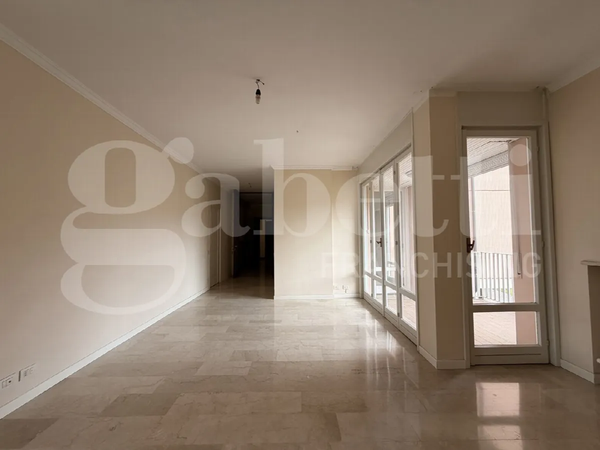 Appartamento in vendita a Lecco, Centro, Lungolago - foto 5
