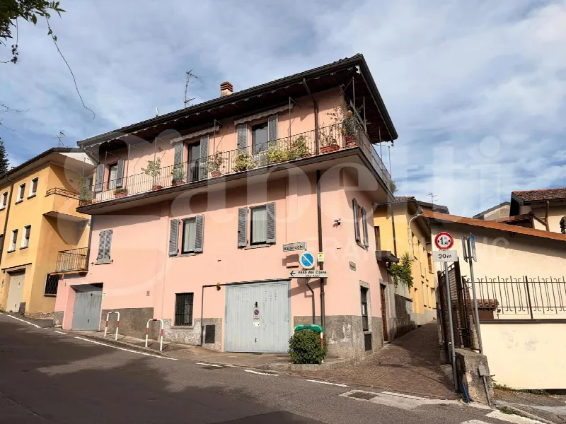 Casa Indipendente in vendita a Lecco, Caleotto, Acquate, Bonacina, Falghera - foto 1