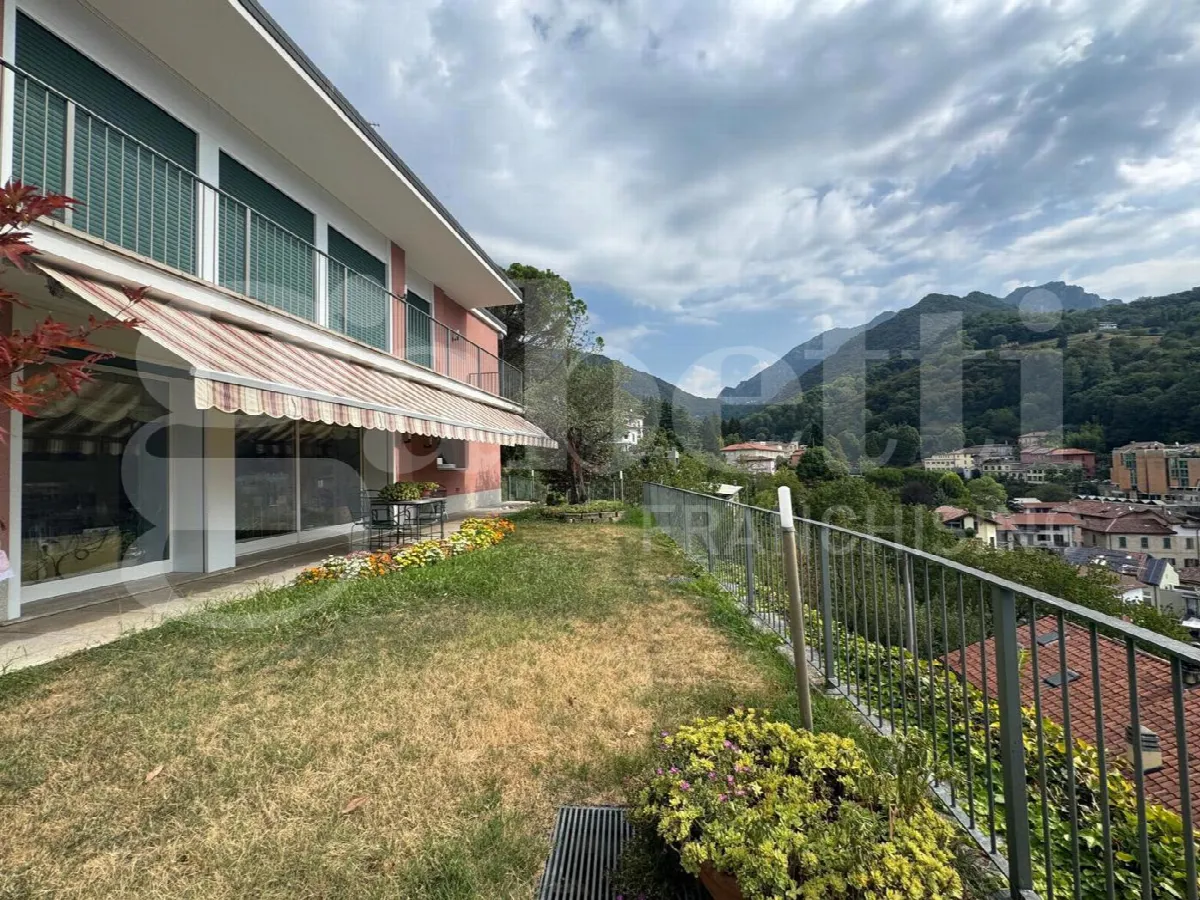Villa in vendita a Lecco, San Giovanni, Rancio, Laorca - foto 2