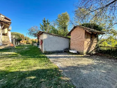 Rustico/Casale in vendita a Monticello d'A... - foto 2
