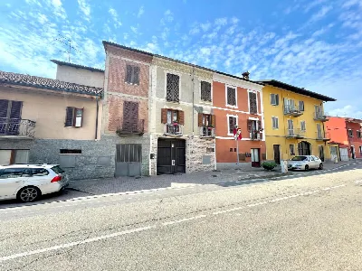 Casa Indipendente a Canale