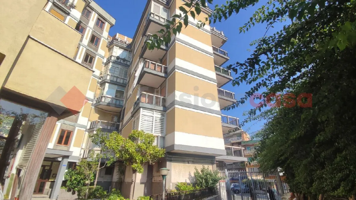 Appartamento in vendita a Napoli, Pianura, Soccavo, Traiano - foto 4