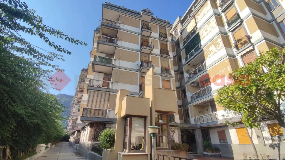 Appartamento in vendita a Napoli, Pianura, Soccavo, Traiano - foto 5