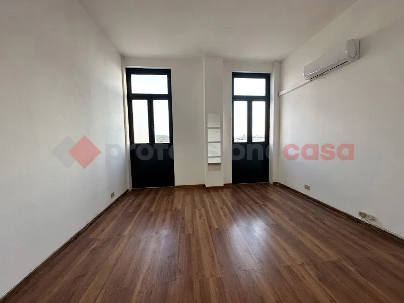 Ufficio in vendita ad Arezzo, Chiassa Superiore, Giovi, Quarata - foto 1