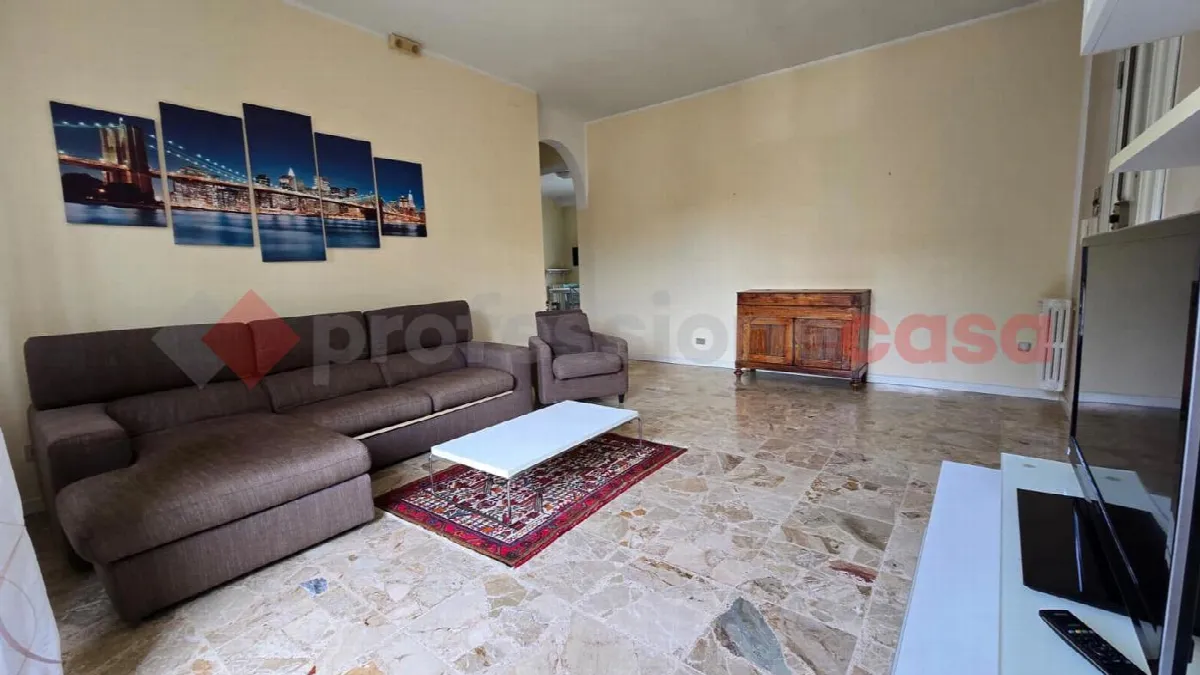 Appartamento in vendita ad Arezzo, Prima Periferia - foto 2