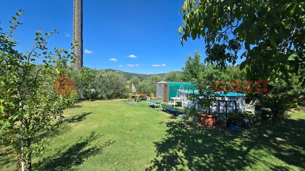 Casa Indipendente in vendita ad Arezzo, Indicatore, San Giuliano, Via Fiorentina - foto 2